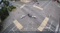 Как-то очень уж легко опрокинулся китайский кроссовер