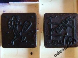 А у меня вот такой набор был, даже где-то в кладовке в коробках 3 штемпеля осталось..