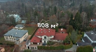 Ты за этого кабана не беспокойся, он взял свое.