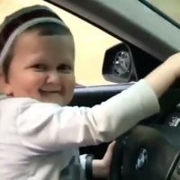 и чо-на ??