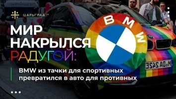 В Новосибирске BMW X5 влетела в припаркованные автомобили