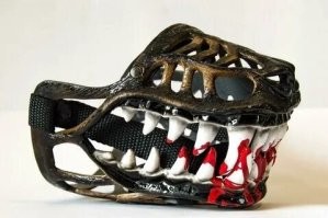 Для полноты образа намордник всетаки нехватает.