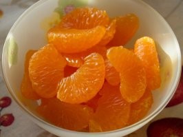 Только помидорами не кидайтесь. Это дочке нужно было для торта.