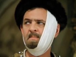 Меня терзают смутные сомнения. В Питере - бакланы, в Краснорожье - голуби.