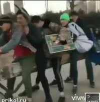 Вот какой ему нужен: