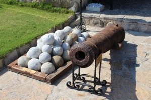 Конечно ядерный - они ведь ядрами стреляют