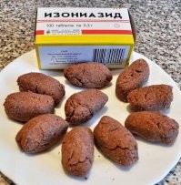 «Не подходи, я в голову стрельну»: в Питере задержали неадекватного собачника, угрожавшего прохожим пистолетом