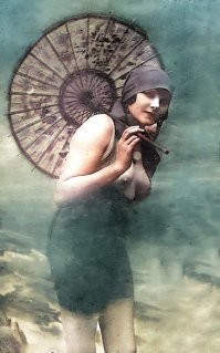 Фотки можно было и в лучшем качестве вернуть.