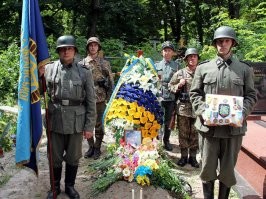 Нет конечно.. Твари !!! Мы архивы открываем и все больше и больше И показываем миру ,кто есть кто !