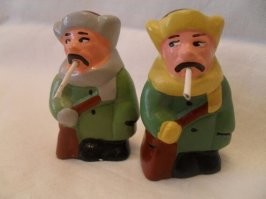 Тоже странноватая игруха .. но из СССР .... продавалась в "Детском мире" ... разновидностей много было ...