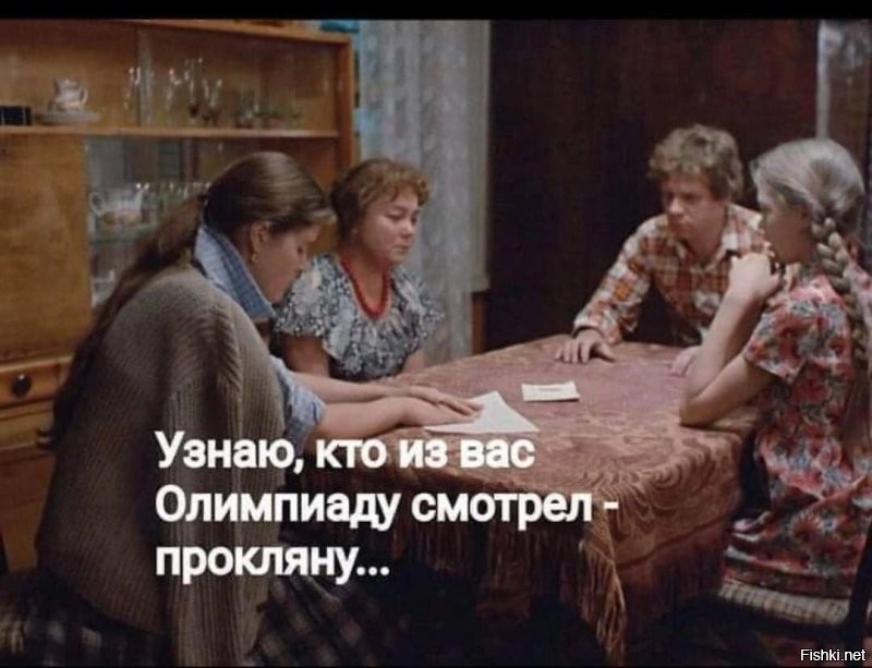 «Мне ужасно больно, я не хочу продолжать!»: на Олимпиаде трансгендер-боксёр избил соперницу и вынудил её сдаться