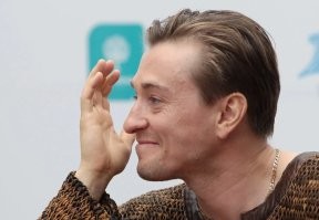 Фильм "Такси-7" с Безруковым в роли инспектора ))