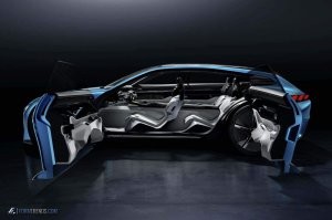 Когда-то давно компания Пежо рисовала кучу разных концепт каров. И вот например одна из не очень далеких ее работ. Красота. Чем хуже Ferrari Purosangue? Только вот за Пежо ни один кретин пол ляма евро не отдаст. Сложившийся стереотип автомобилей среднего класса (хороших, но не имеющих ничего общего с понятием LUX) делает бессмысленным для этой компании пытаться делать более солидные машины. Ты вроде мог бы, но не купят.
Так и с Москвичом. У него репутация слаба даже дома. Из этого красивого образца снимут, всё что делает автомобиль комфортным и запустят в производство. А заряженный Москвич за 8-10 лямов мало кто захочет покупать.