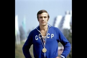 Виктор Санеев – единственный в мире трехкратный олимпийский чемпион в тройном прыжке, побеждавший на Играх в Мехико, Мюнхене и Монреале.