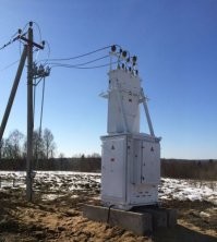 Вот тут на картинке трансформатор. А там пид@р какой-то, хапнувший бабла, и решивший, что он умнее всех.