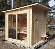 Как у владельца дачи на даче, то есть бани в доме, у меня единственный вопрос к самому себе - какого чёрта я не сделал заброс дров в топку снаружи? Зачем грязные дрова тянуть в баню? Да ещё через комнату отдыха? Всё приходит с опытом...