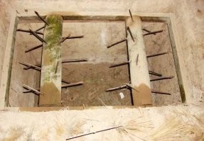 Для таких клиентов должена быть особая стойка