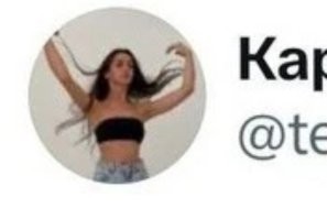 Оба они дали. 
Он отпуск, она сладенького.