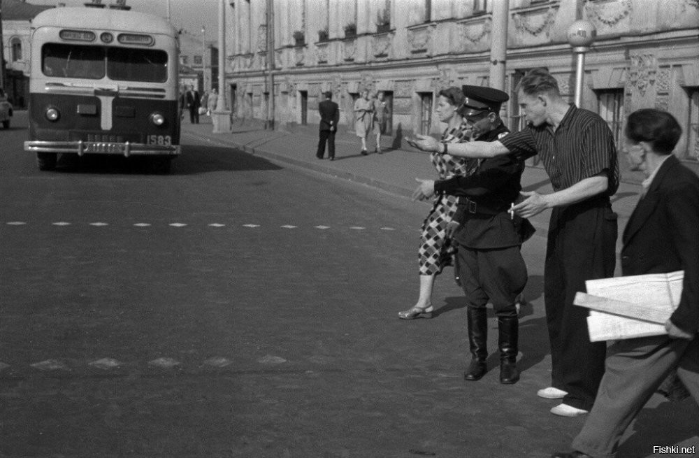 Зебра-1951 год Англия, 1957 год СССР.