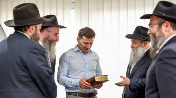 О «самоубийстве» Зеленского. В чём реальный смысл его вторжения?