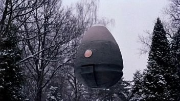 "Лиловый шар"
Про Алису Селезнёву