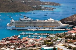 Лайнер Морской оазис (Oasis of the Seas)