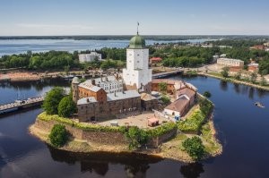 Древние замки, при виде которых удивляешься, ведь построены они были людьми