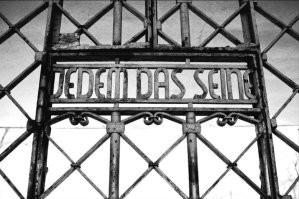 Политический мониторинг (439)