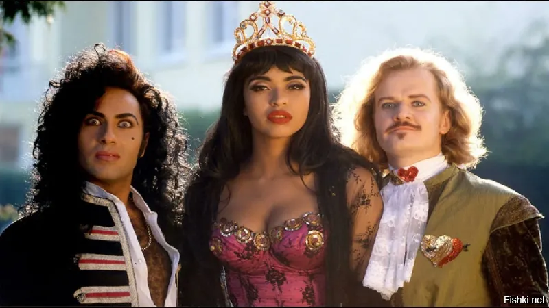 Смотрю я на всех троих и сдается мне, что это жалкая пародия на ARMY OF LOVERS