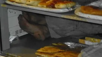 Тогда приятного аппетита. И не надо гнать, что эти случаи единичны.