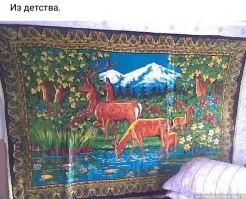 Такой у меня в общаге висел)
А у бабушки был сепаратор.
Масло я вручную взбивал, ну и нудное же это занятие)))