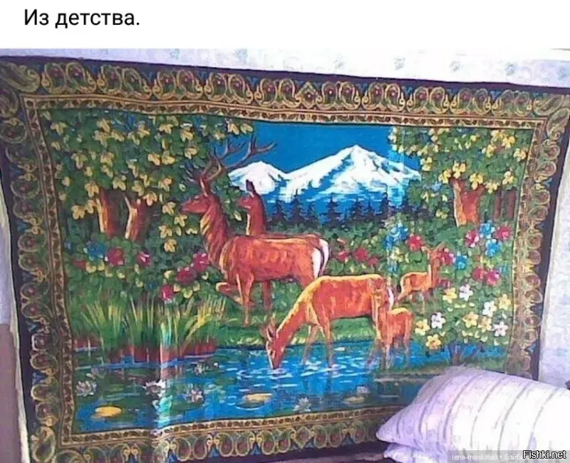 Такой у меня в общаге висел)
А у бабушки был сепаратор.
Масло я вручную взбивал, ну и нудное же это занятие)))