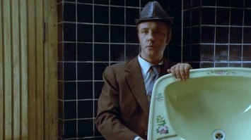 Строители ошиблись адресом и случайно отремонтировали кухню, пока хозяйки не было дома