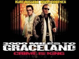 Курту Расселу везёт на роли Элвисов.