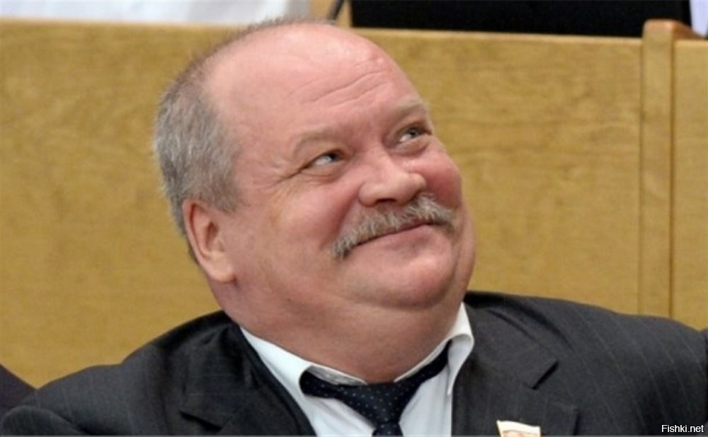 "Ургант шутит про выставку вооружений в Тагиле." 2015 год