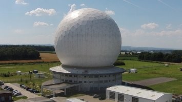 Радиопрозрачные шары не только на кораблях строятся