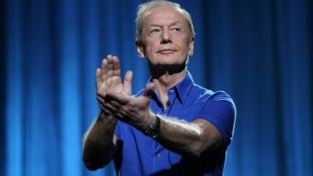 На улицах Петербурга прохожих спросили про главные стереотипы об американцах