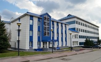 Они просто мечтают о работе в Газпроме.