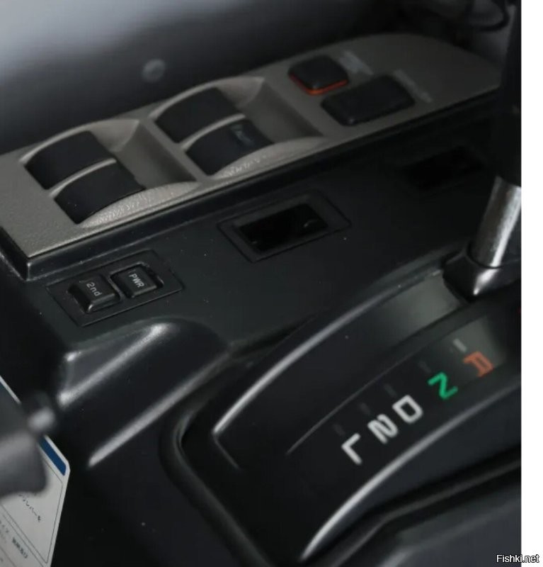 Может он там и не нужен. 
Ограничение "только до 2" есть.