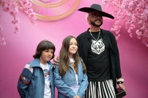 А что нашу Mamma-сигарилу не позвали??