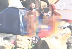 Мутные, какие-то, нудисты...