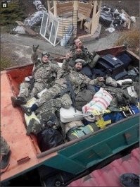 Так рагулье только на словах кичится, что у них есть стиралки, холодильники, унитазы...  Нет у них нихрена.  Поэтому и тащут все из России.