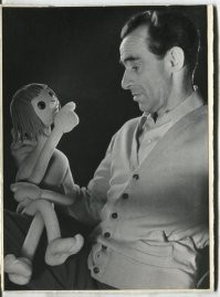 Гердт З.Е. с куклой "Адам". "Божественная комедия". Москва, Государственный Центральный театр кукол. 1961 г.