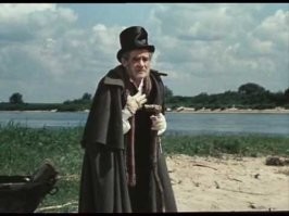 «По моему глубокому убеждению, преступность у нас победят не карательные органы, а естественный ход нашей жизни. Человеколюбие и милосердие. 
  «Милосердие»   поповское слово. Нет, Михал Михалыч, с бандами покончим мы, то есть карательные органы. 
  Ошибаетесь, молодые люди. Милосердие   доброта и мудрость. Эта та форма существования, к которой мы все стремимся в конце концов. 
  Может быть, кто знает, сейчас в бедности, скудности, нищете и лишениях зарождается эпоха. Да не эпоха, а эра милосердия. Именно   эра милосердия!».