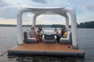 Вот типа такой, только более закрытый