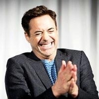 Расстегивать не надо  но одну маленькую дырочку аккуратно прорезать надо - для наказания