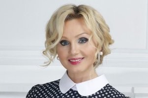 Климова..клевая.
И эта тоже.