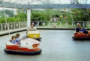 Интересные аттракционы, на которых катались в СССР