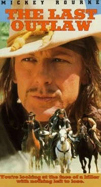 Последний изгой, 1993
Вполне себе качественный вестерн, запомнился.