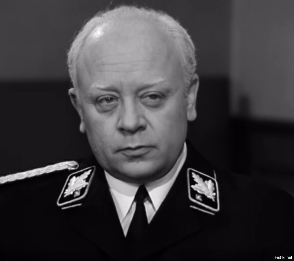 Не ищите здесь смысл. Здесь в основном маразм